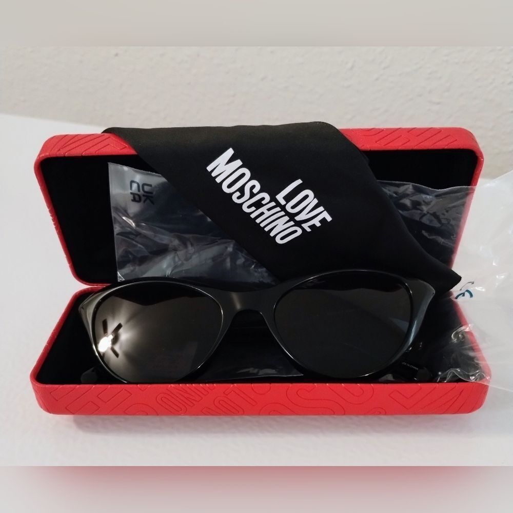 Love Moschino Black Sunglasses